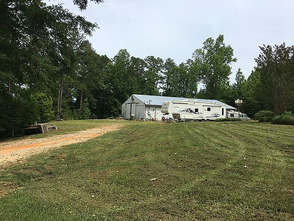 40 x72 metal horse barn