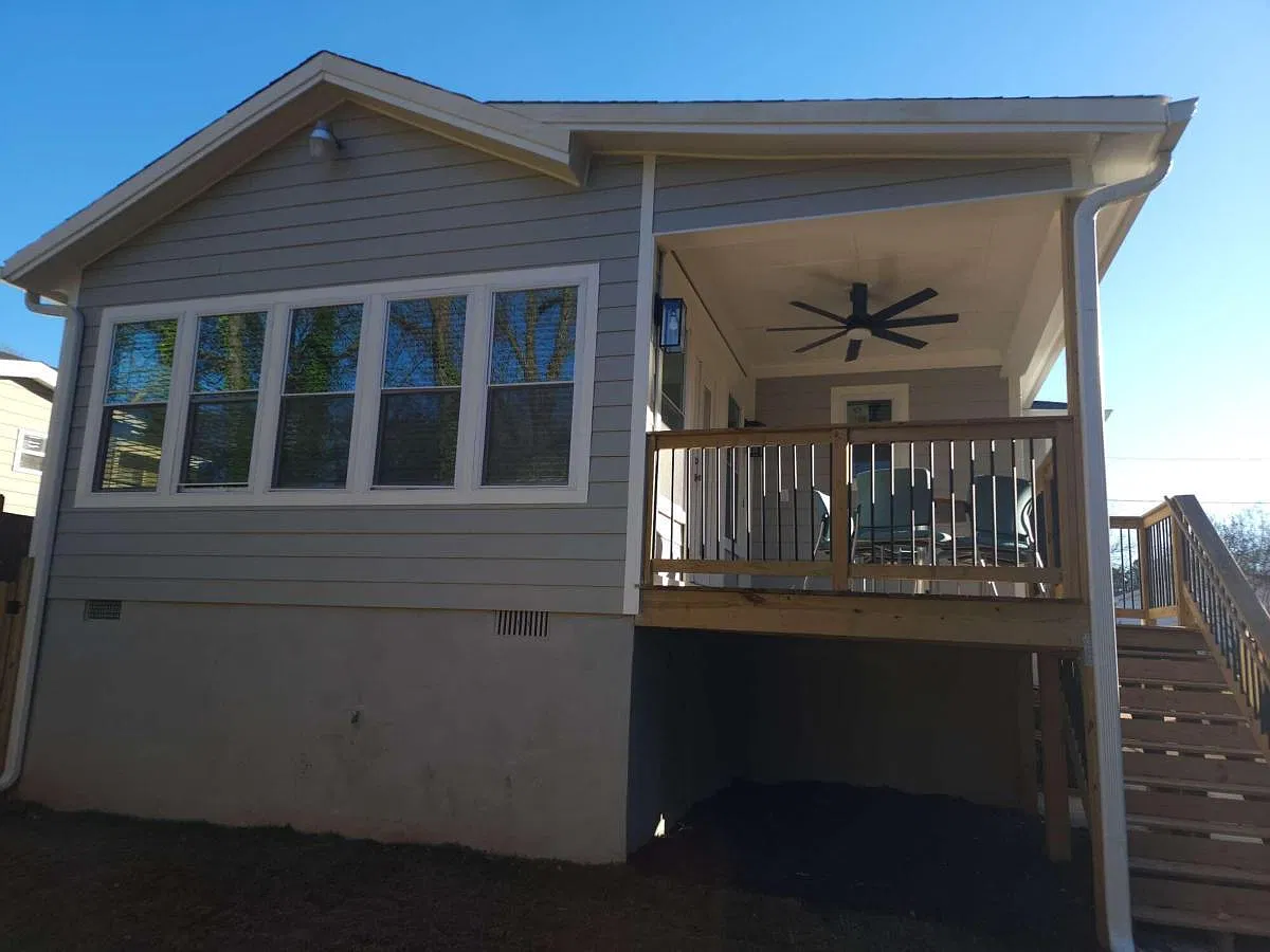 4 bed, 3.0 bath, 1750 sqft, $3,600 — Photo 4