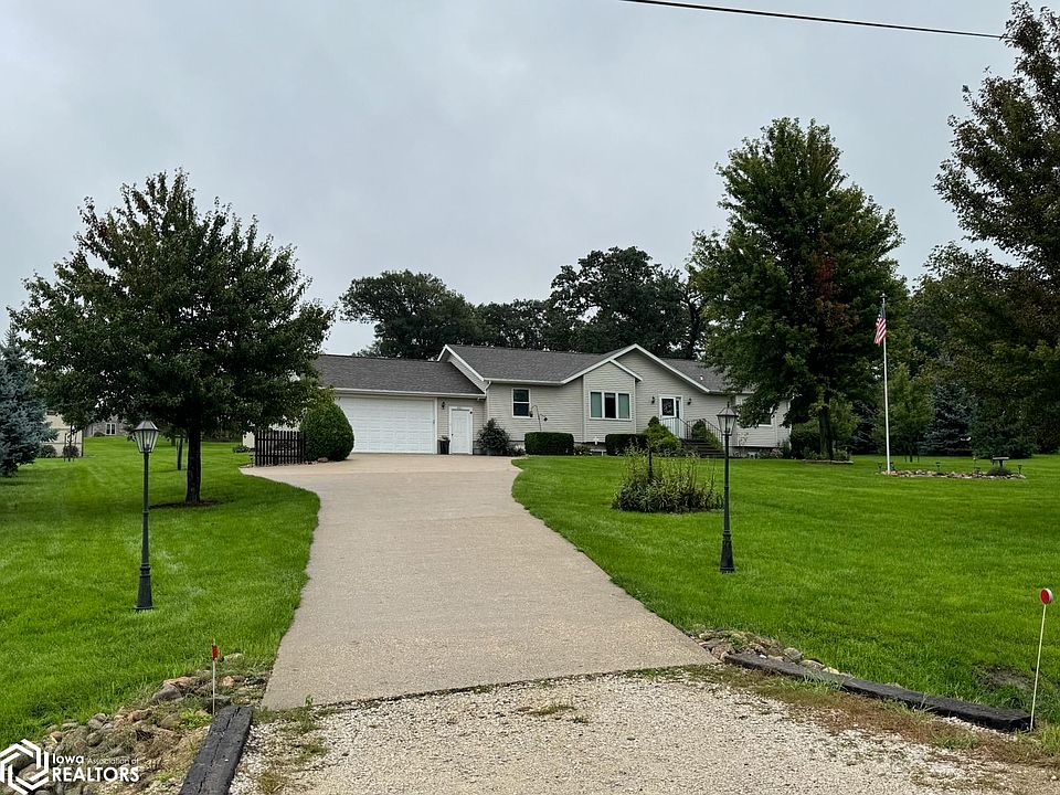 1st image of 1101 Velvet Ave