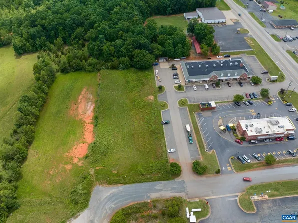 Buckingham Centre Dr, Dillwyn, VA 23936