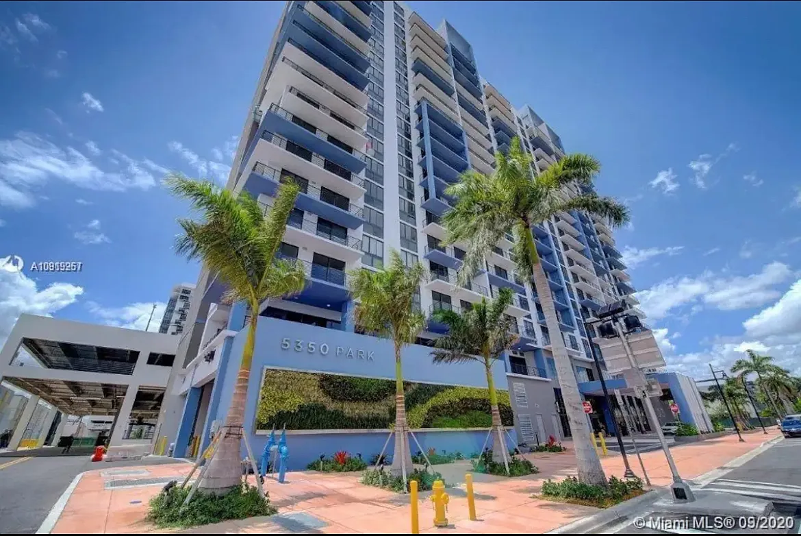 1 bed, 700 sqft, $3,000 — Photo 1