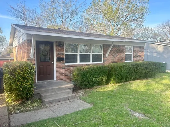 404 Seneca Dr, Garland, TX 75040