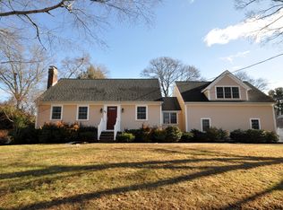66 Southfield Cir, Concord, MA 01742