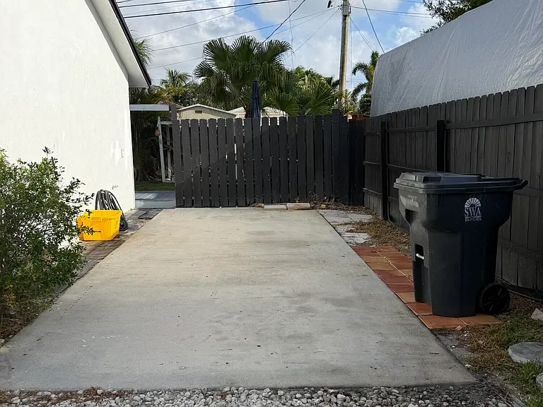 9052 Fountain Rd — Photo 30