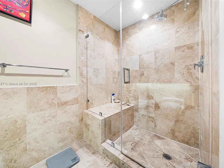 1455 Ocean Dr #1003 — Photo 24