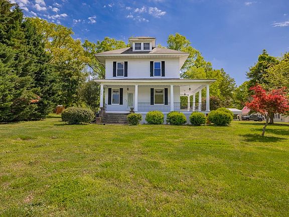 2408 Nottoway Blvd, Victoria, VA 23974 | MLS #52681 | Zillow