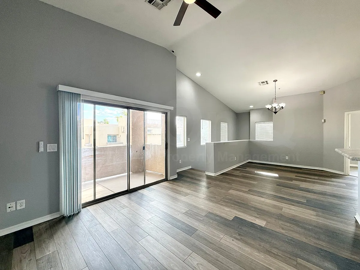 2 bed, 2.0 bath, $1,550 — Photo 3