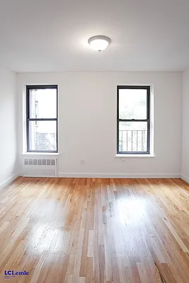 Rented by LC Lemle Real Estate Group | media 16