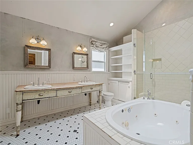 3204 Walnut Ave — Photo 29
