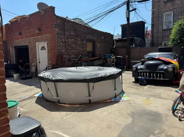 37-38 104th Street image 6 of 7