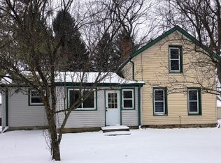 W6925 Arbor Rd, Juneau, WI 53039