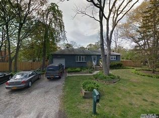 42 Southaven Ave, Medford, NY 11763