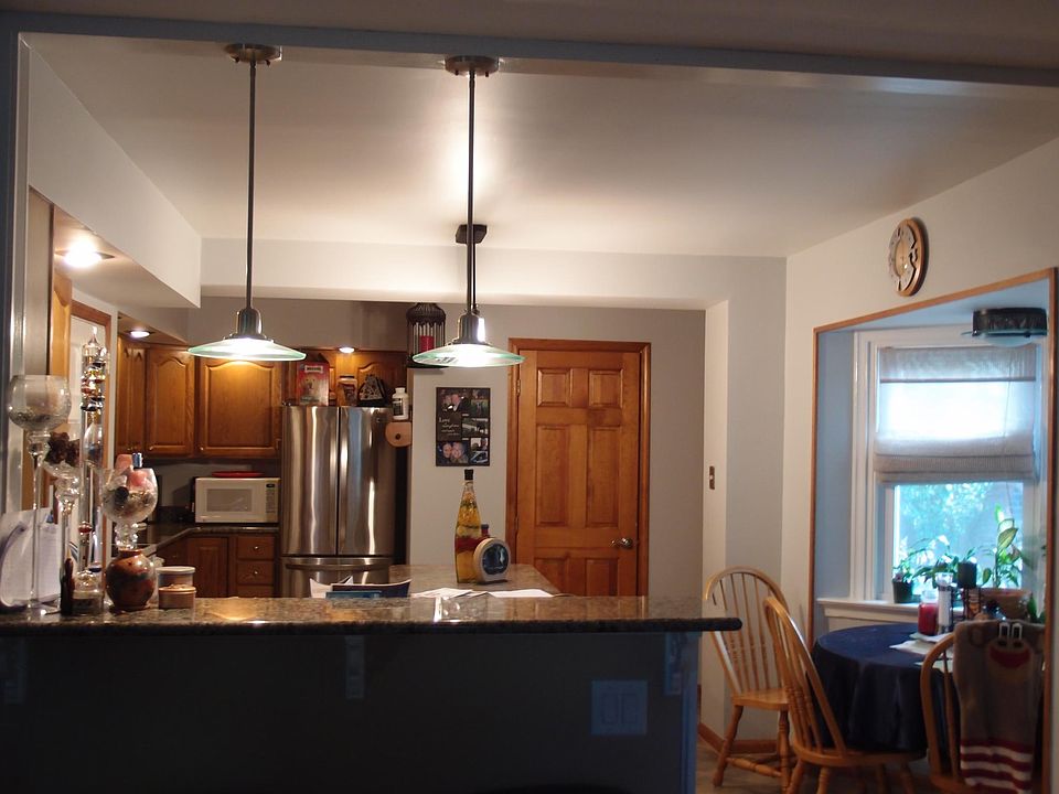 Breakfast bar