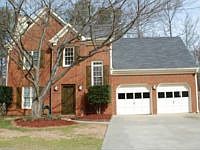 1st image of 742 Helga Dr NE