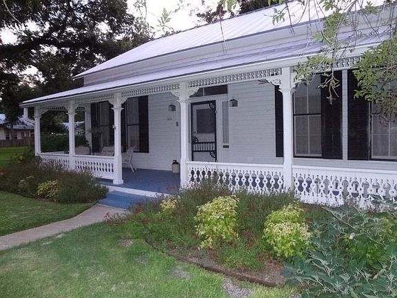 2nd image of 586 W Mill St
