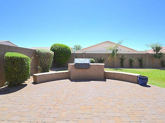 5th image of 1193 E Derringer Way