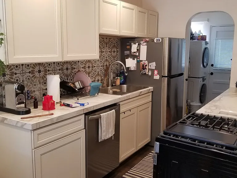 1 bed, 1.0 bath, 620 sqft, $1,395 — Photo 13