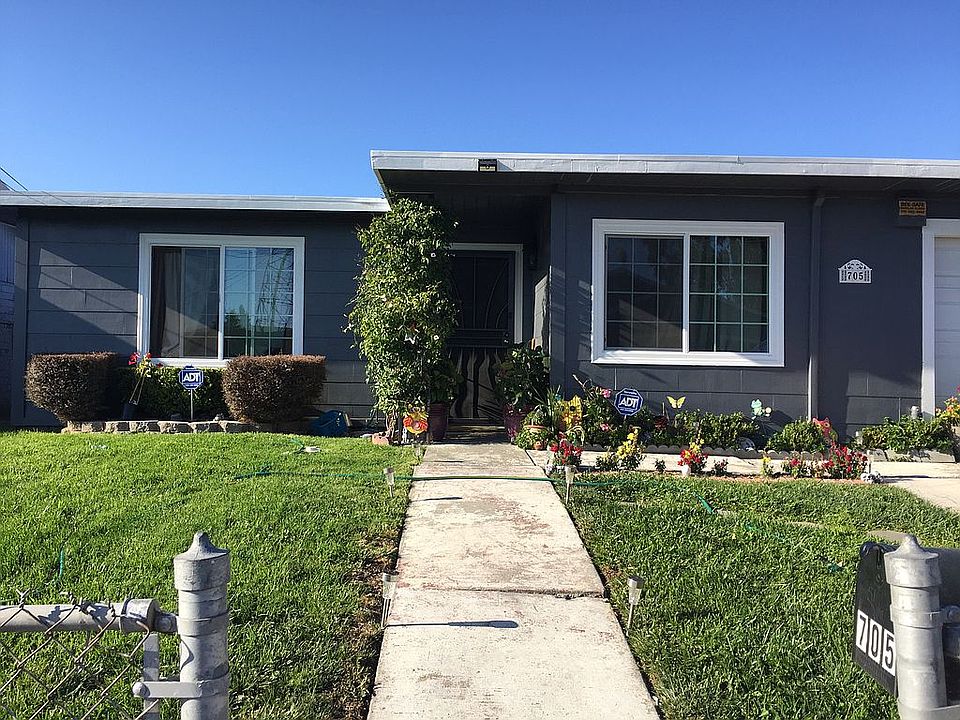 1st image of 705 Harrison Dr