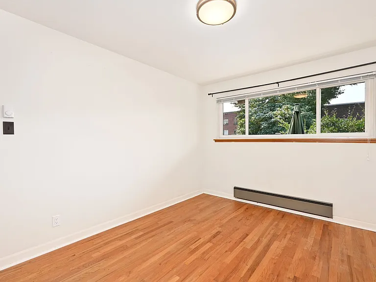 The Diane Apartments — Photo 18