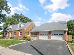 415 Buckeye St, Genoa, OH 43430
