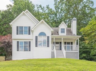 301 Kensley Dr, Dallas, GA 30157