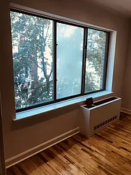 Rented by Metropolis Real Estate of Manhattan