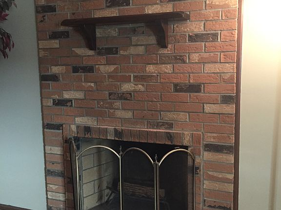 Fireplace #1 (Living Room)