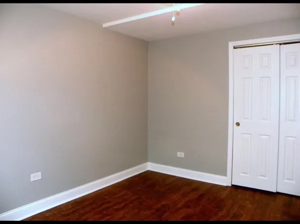 7120 W 107th St APT 25, Worth, IL 60482