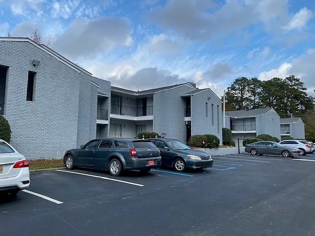 225 W McDowell Rd — Photo 23