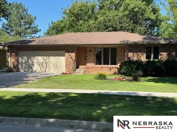 10021 N 143rd St, Waverly, NE 68462