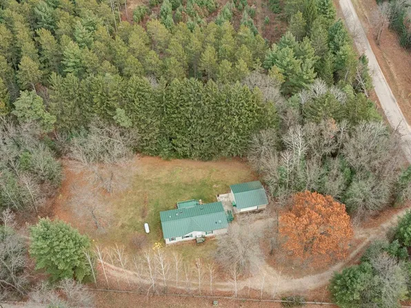 W4010 Bighorn Dr, Redgranite, WI 54970