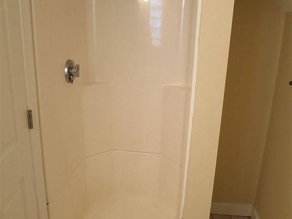 4th image of 51 Marion St #2