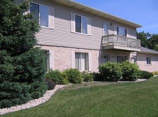 3549 28th Ave APT 2, Kenosha, WI 53140