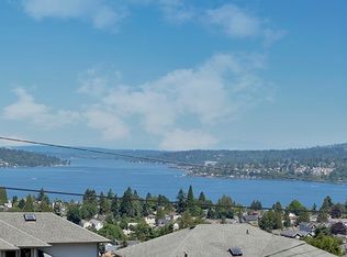 8233 S 123rd Pl, Seattle, WA 98178