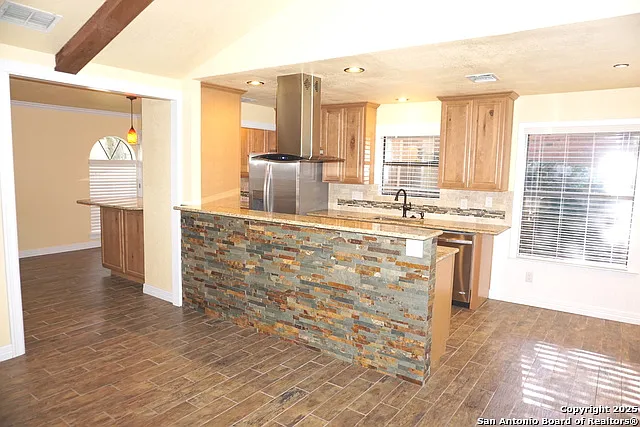 7634 Susan Elaine St — Photo 13