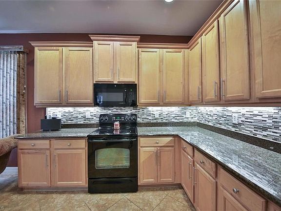 5th image of 11188 Sand Pine Ct