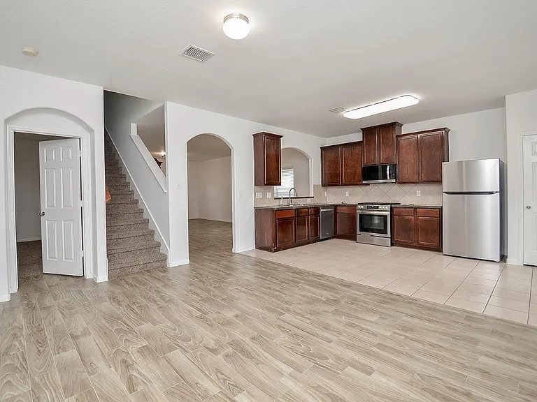 21723 Britton Hill Way — Photo 11