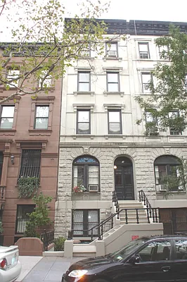 Rented by City Connections Realty | media 26