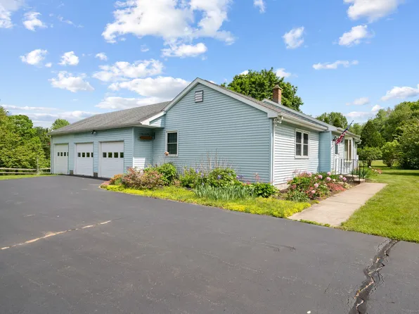 7 Wawecus Hill Road, Bozrah, CT 06334