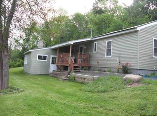 103 N Main St, Howes Cave, NY 12092