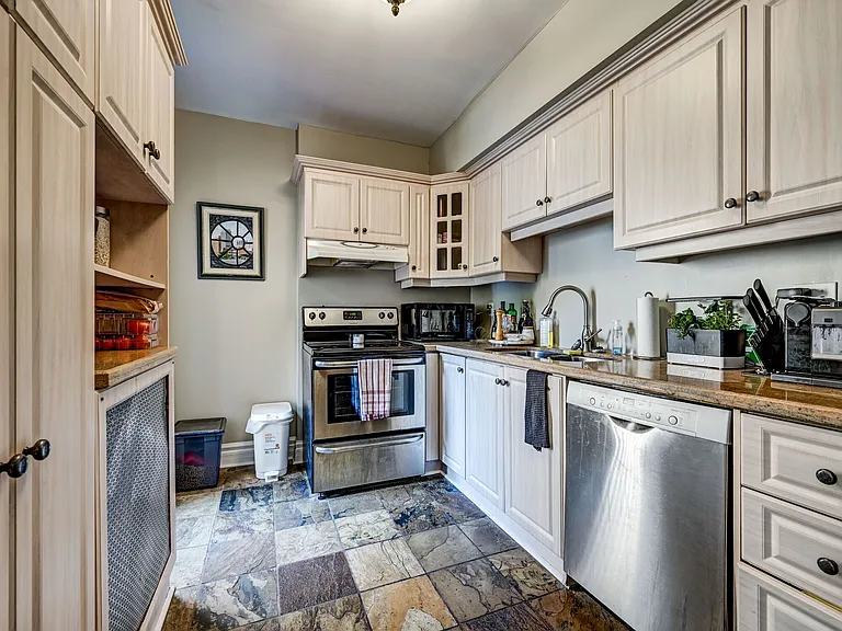 154 Bedford Rd #2 — Photo 7