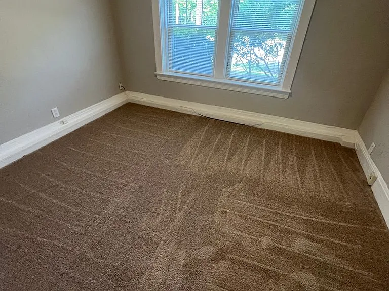 2676 Mayfield Rd — Photo 11