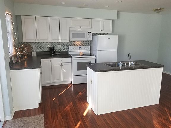 Bright, well-lit kitchen