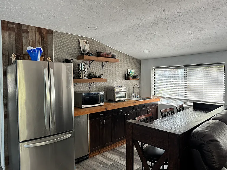 6694 Coleman Creek Rd #1 — Photo 9