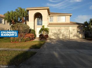 966 NW 168th Ave, Pembroke Pines, FL 33028