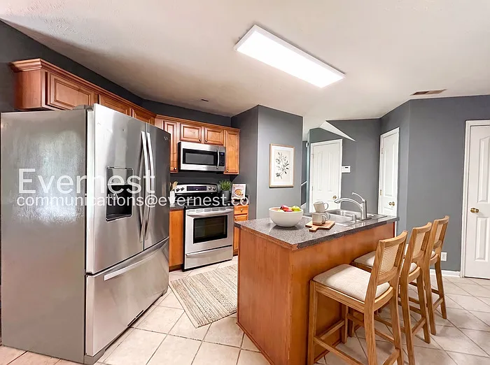 979 Tom Hailey Blvd — Photo 3