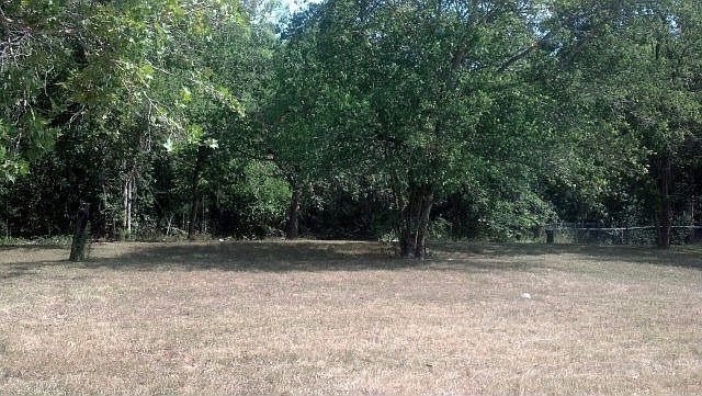 1st image of 130 Forest Dr