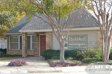 1st image of 1700 Amelia Ct APT 122
