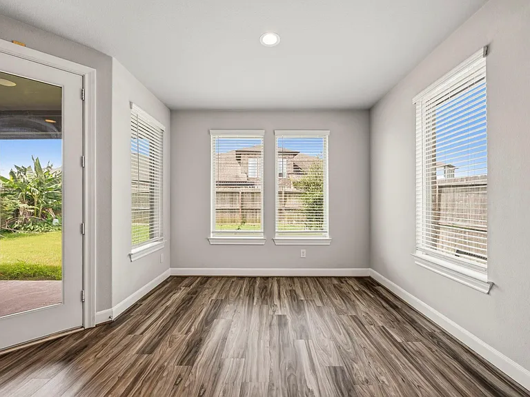 1007 Fennel Frond Dr — Photo 11