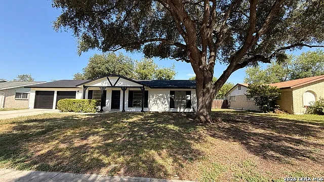 4 bed, 6.0 bath, 1582 sqft, $2,100 — Photo 4